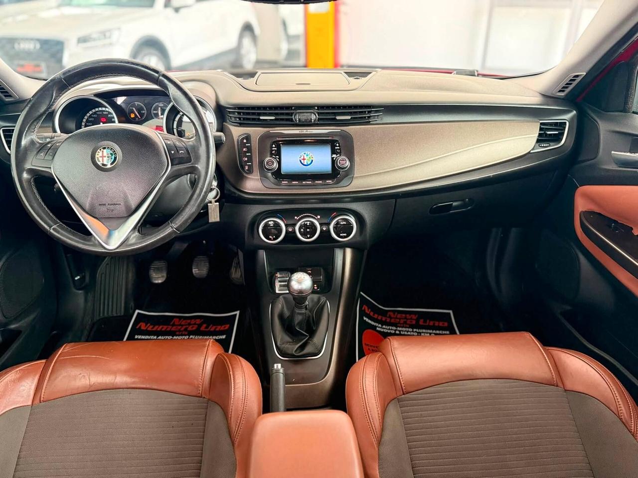 Alfa Romeo Giulietta 1.6 JTDm-2 105 CV Distinctive