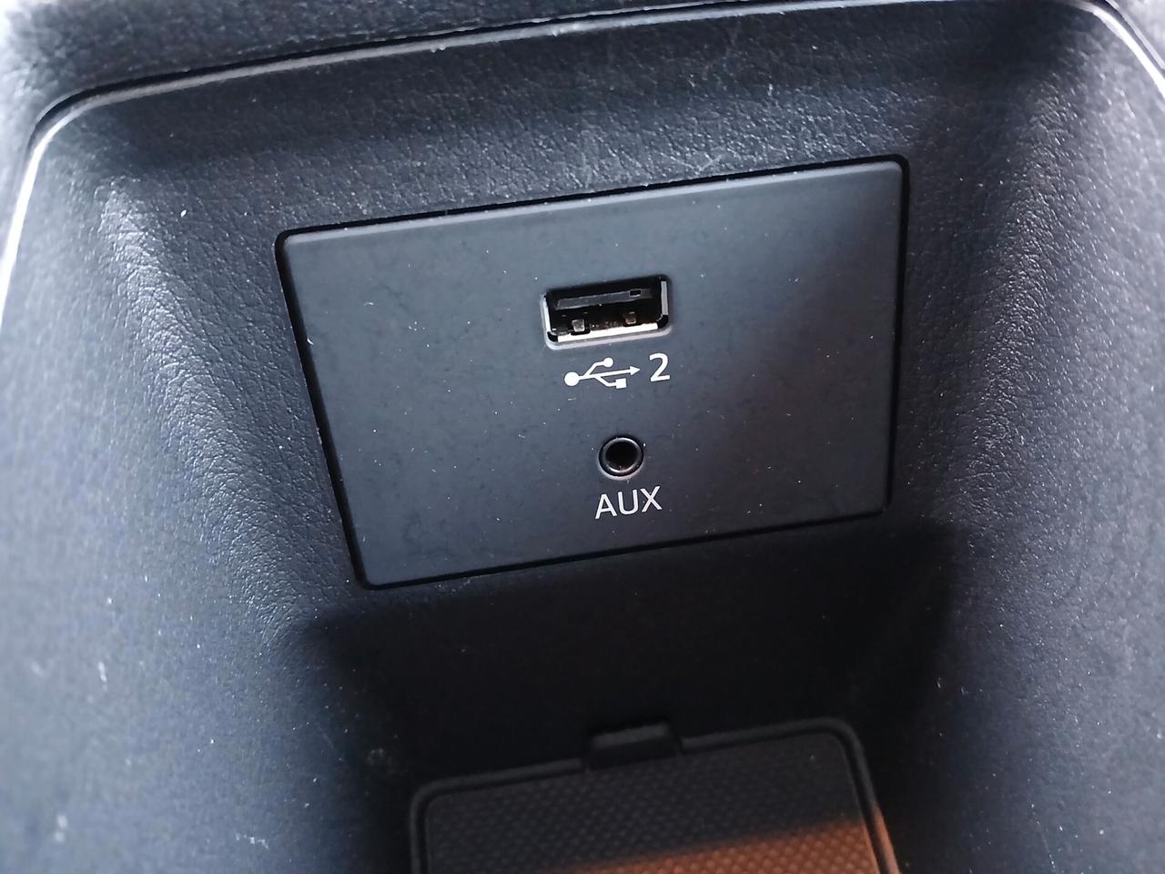 Audi Q2 TFSI 110CV BENZ 2022 ADVANCED