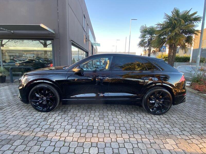 Audi Q8 SQ8 TDI mHEV V8 quattro tiptronic 435 CV