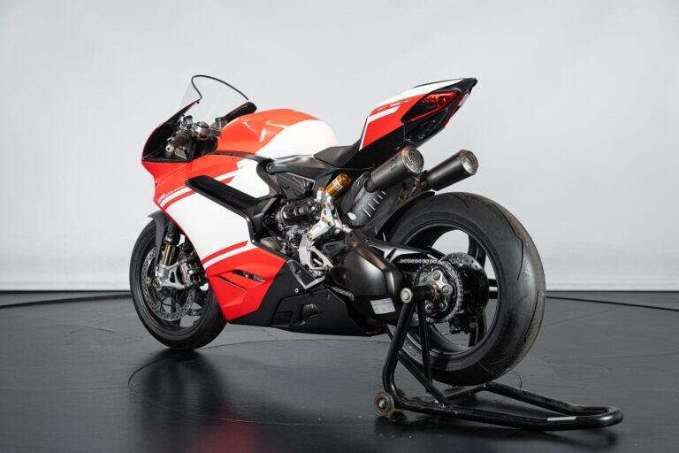 2017 DUCATI 1299 PANIGALE SUPERLEGGERA - RDS01461