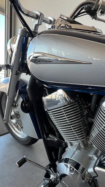 Honda Shadow 750 Silver/Blue