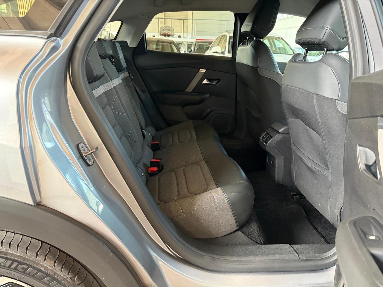 Citroen C4 PureTech 130 S&S Shine