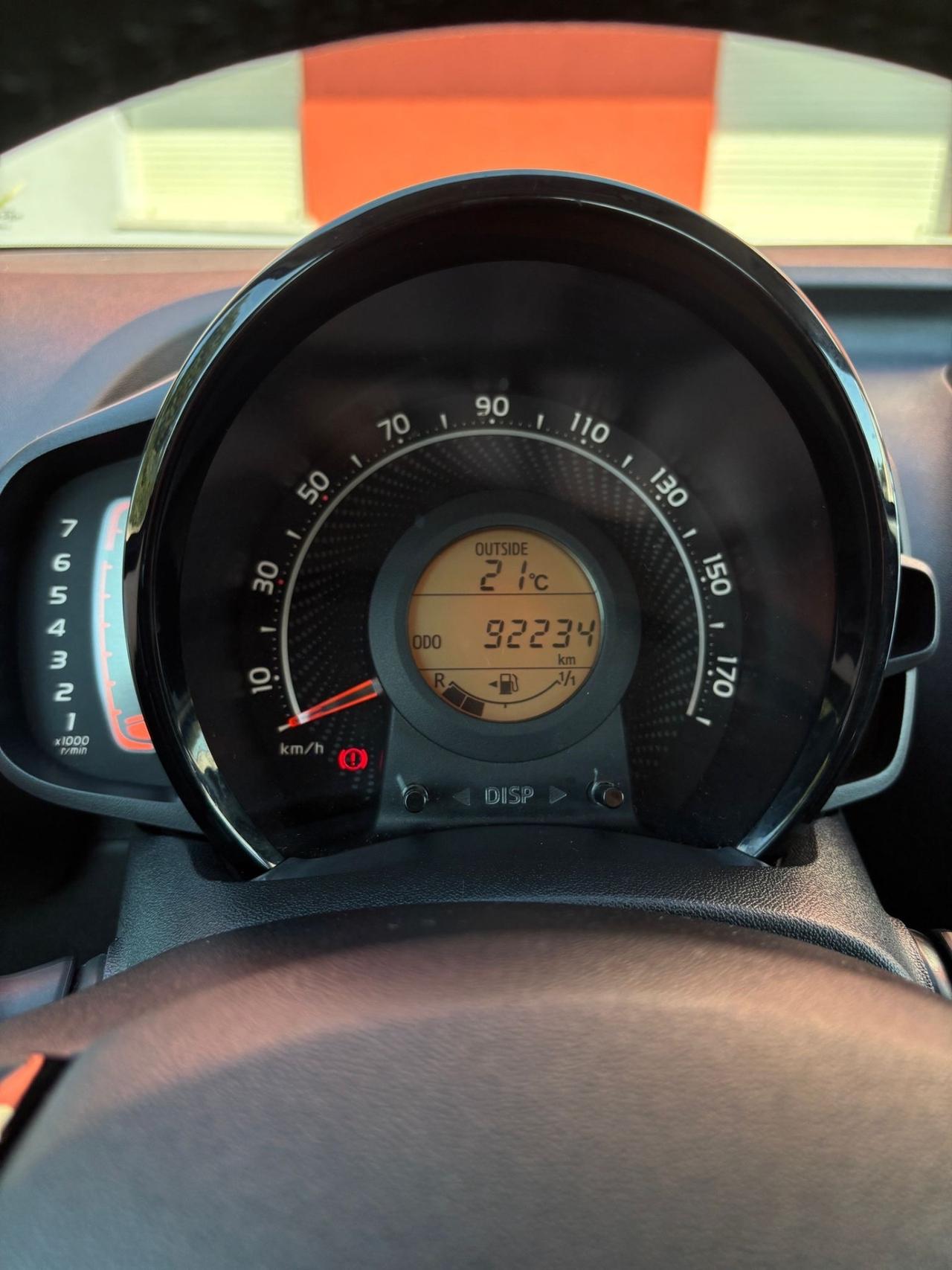 Toyota Aygo 1.0 VVT-i 72 CV 5 porte x-play