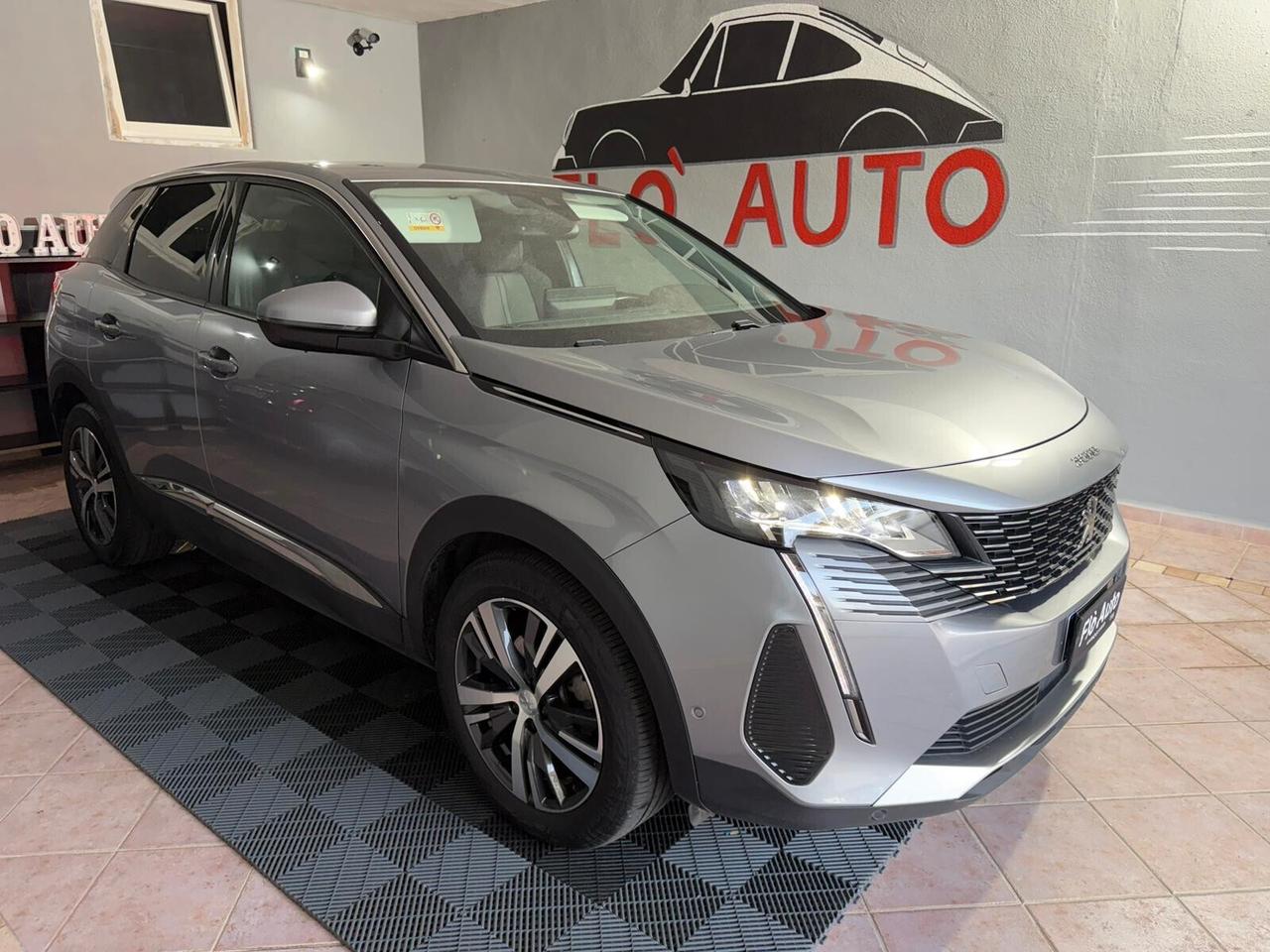 Peugeot 3008 1.5 BlueHdi (Diesel) 130cv - Allure Pack