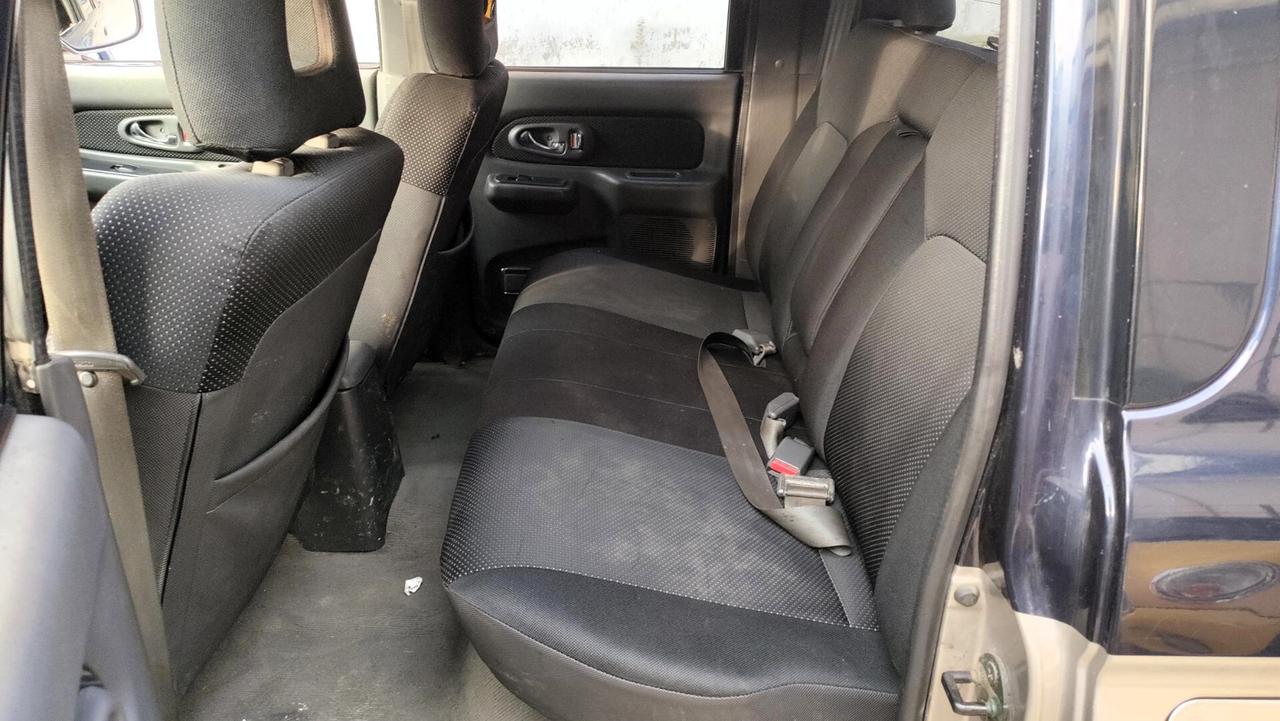 Mitsubishi L200 2.5 TD Double Cab Aut e Gancio