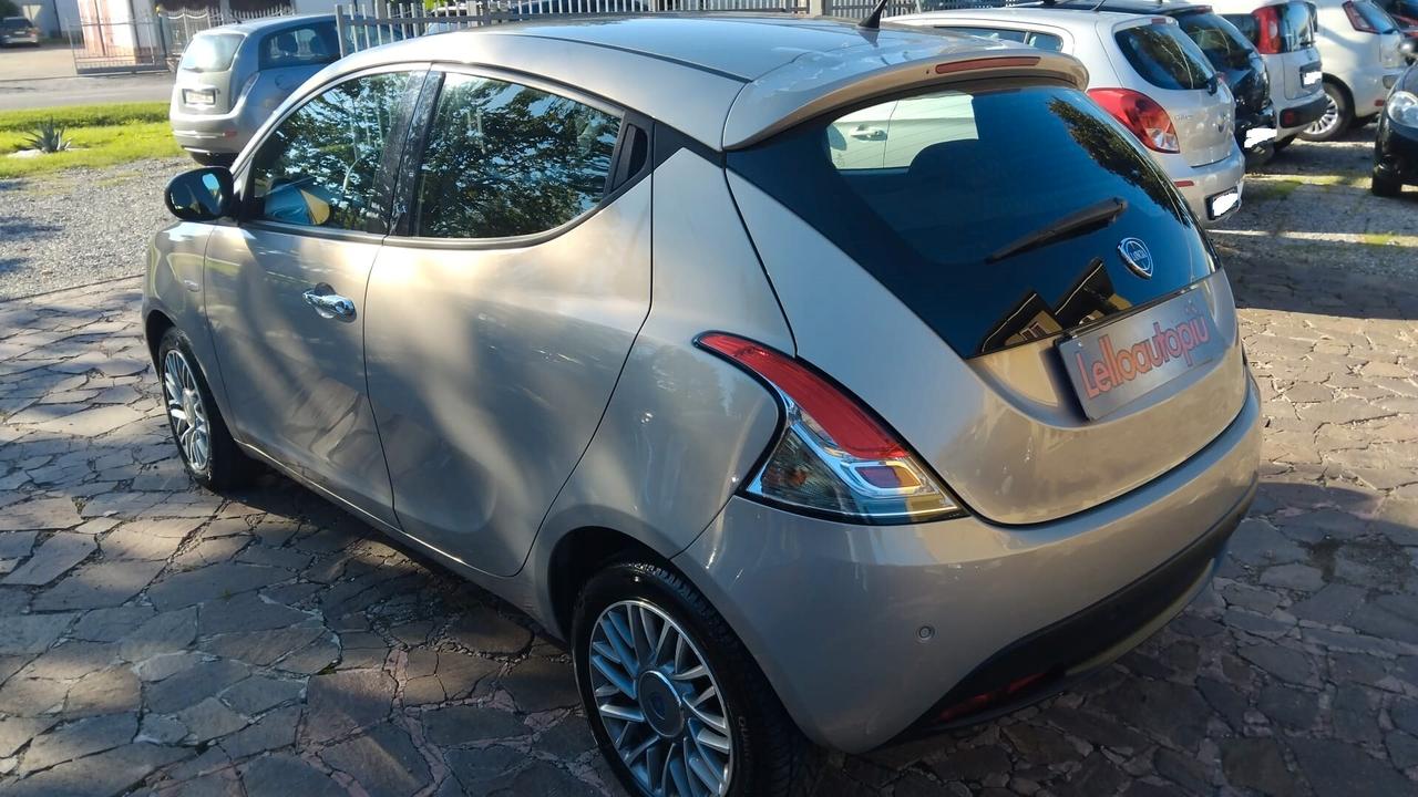 Lancia Ypsilon 1.3 MJT 16V 95 CV 5 porte S&S Platinum