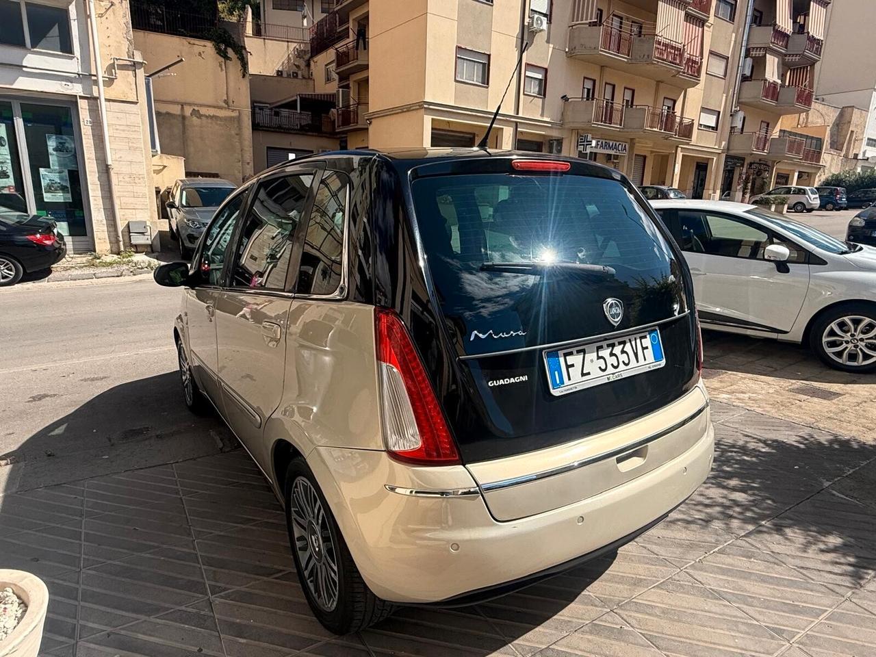 Lancia MUSA 1.3 Mjt 95 CV Platinum