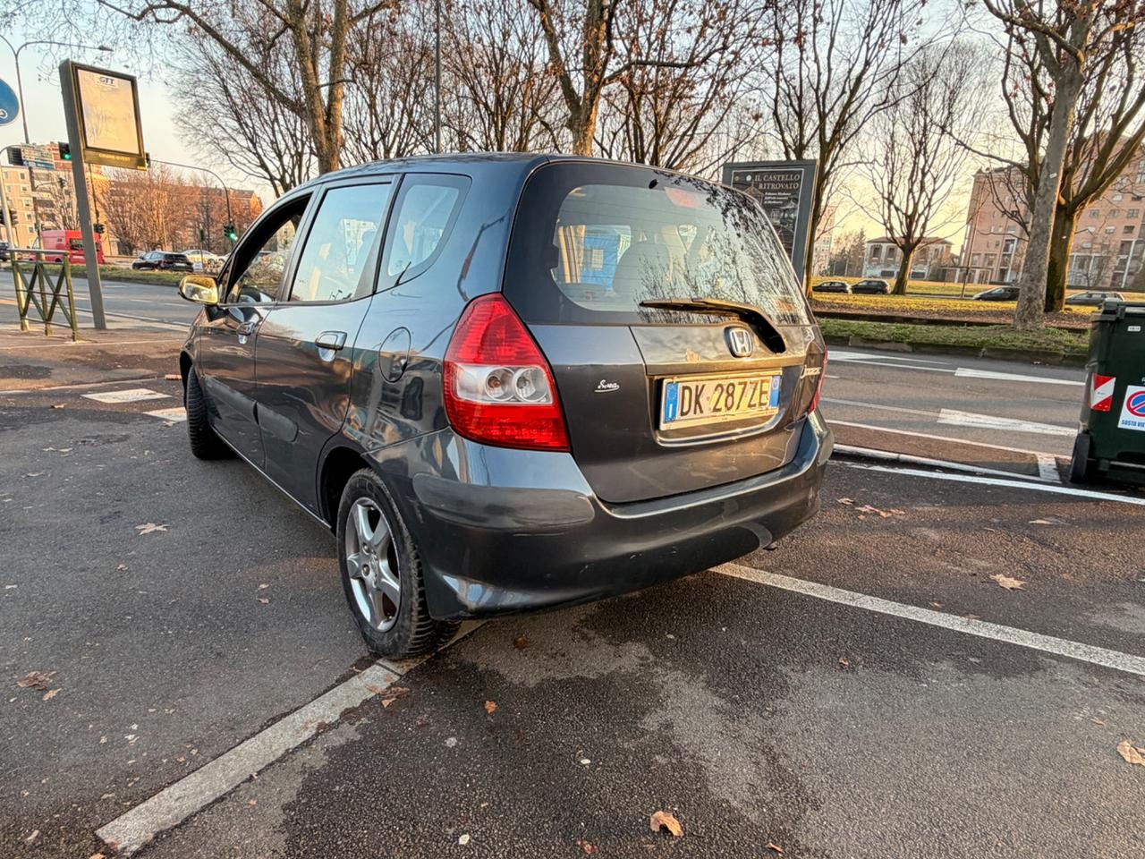 Honda Jazz 1.4 i-DSi 5p. Graph.