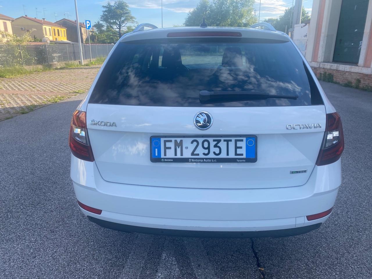 Skoda Octavia 1.4 TSI Wagon Executive G-Tec