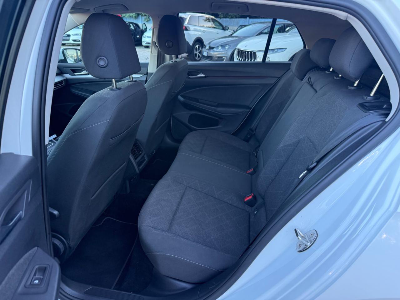 Golf 2.0 TDI DSG 115 CV SCR Life