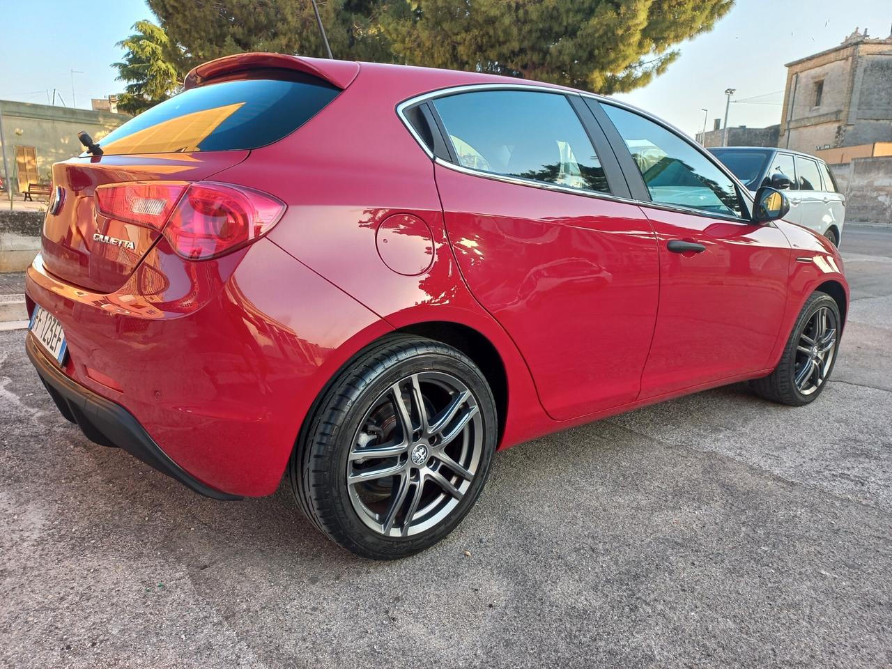 Alfa Romeo Giulietta 1.6 JTDm-2 120 CV Distinctive