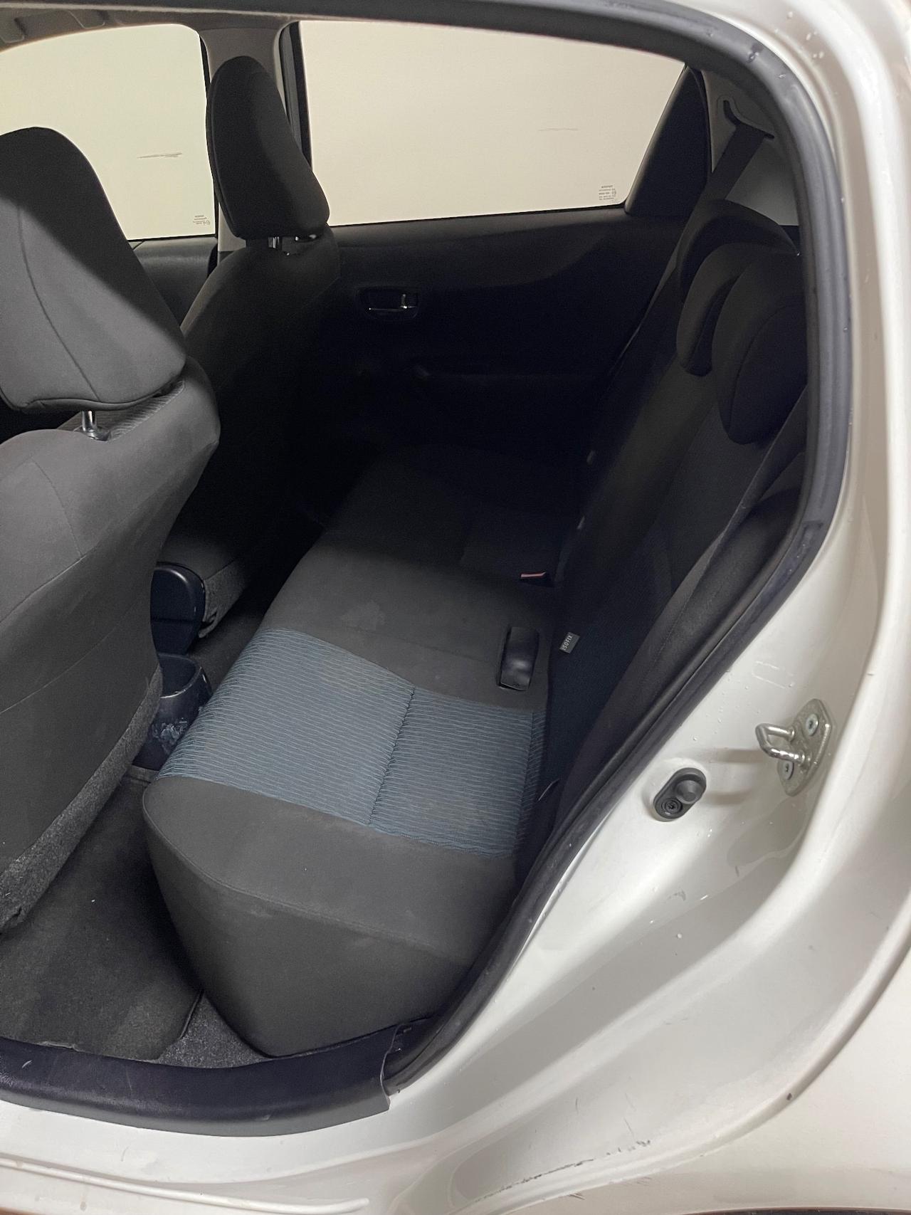 Toyota Yaris 1.3 5 porte Lounge