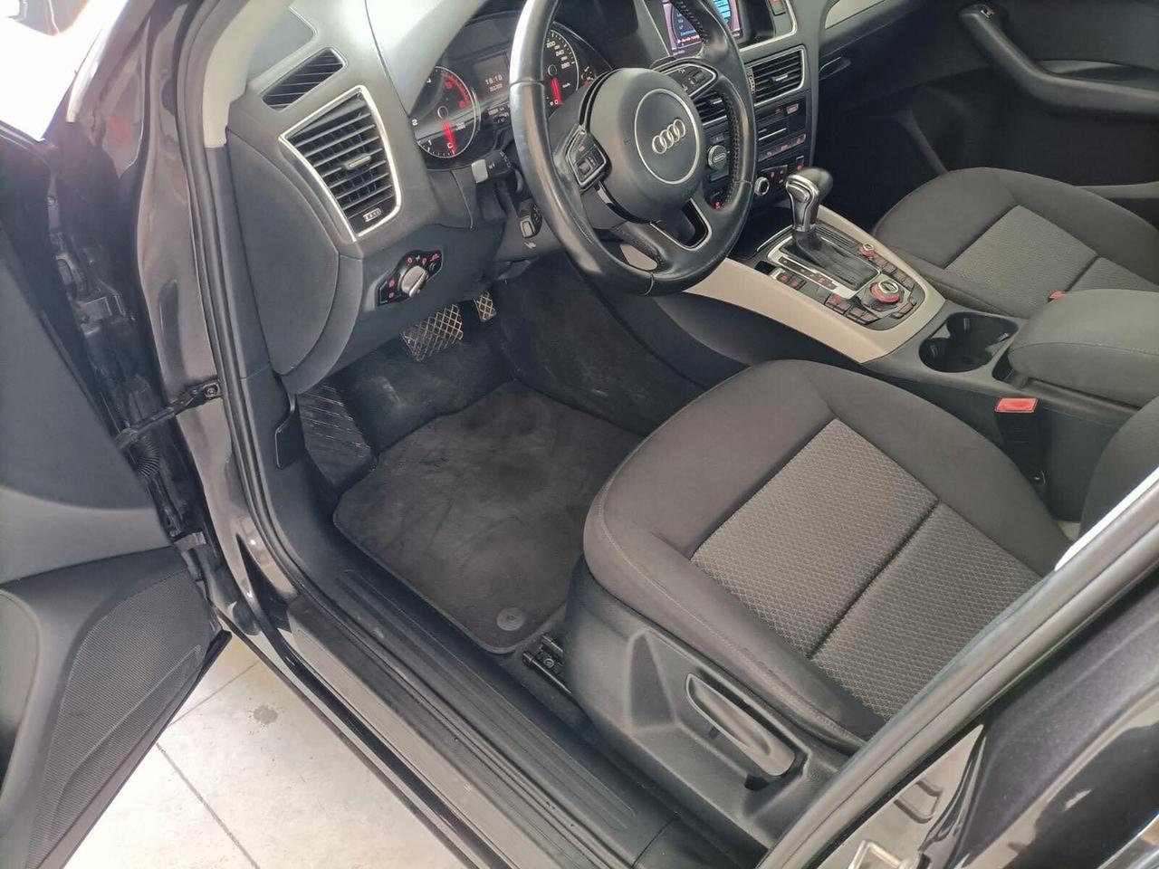 Audi Q5 2.0 TDI 177CV quattro S tronic Business 12/2012