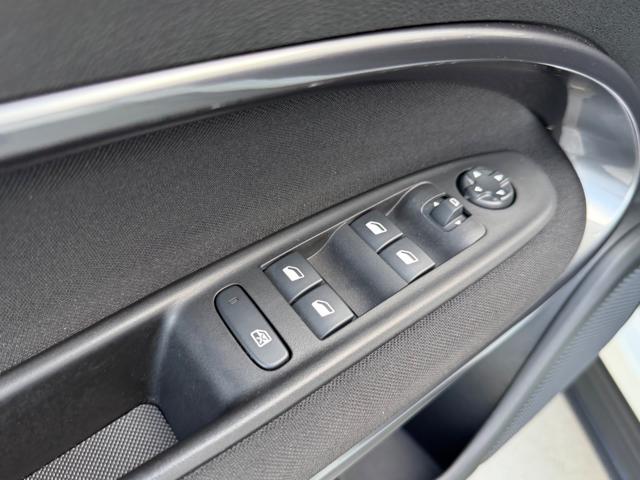 FIAT 600 HYBRID 145CV DCT MHEV+NAVI+RCAM+2PDC+LED