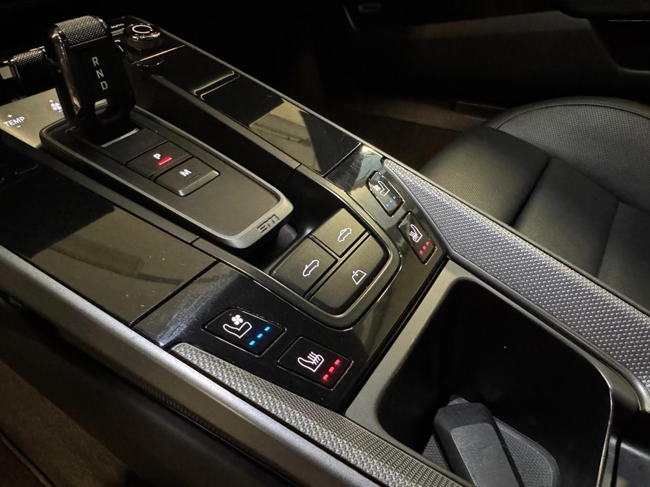 Porsche 911 992 PROMO - CARRERA 4S CABRIO LIFT MATRIX FULL PELLE