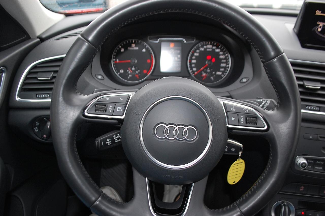 Audi Q3 2.0 tdi Business Quattro 140CV S-Tronic Uff Italy