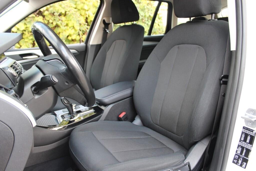 BMW X3 xDrive 20d 190cv *CAMERA *CARPLAY