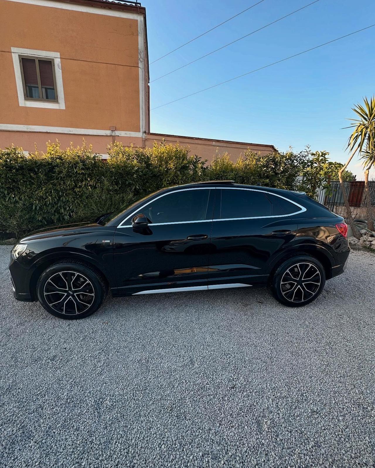 Audi Q3 35 TDI S tronic S line edition