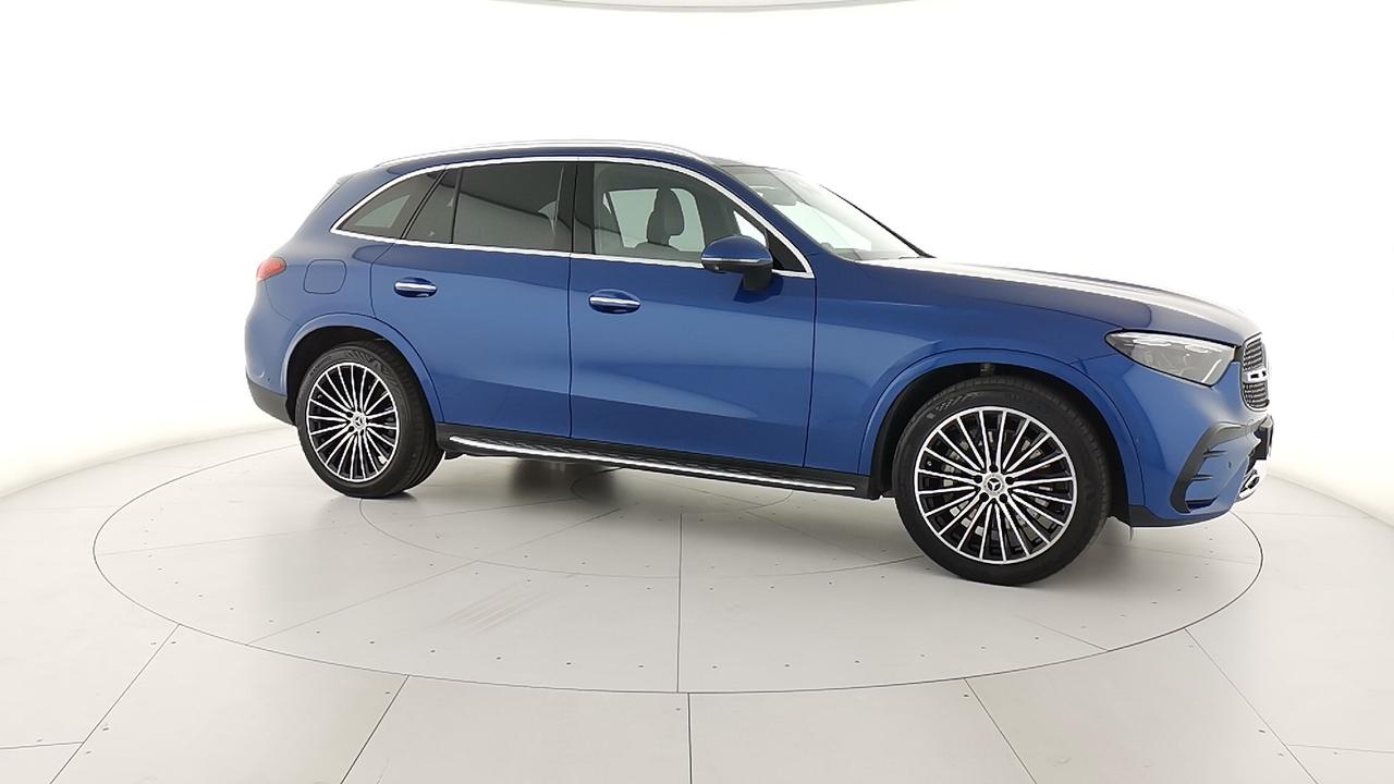 Mercedes-Benz GLC - X254 - GLC 220 d AMG Line Premium Plus 4matic auto