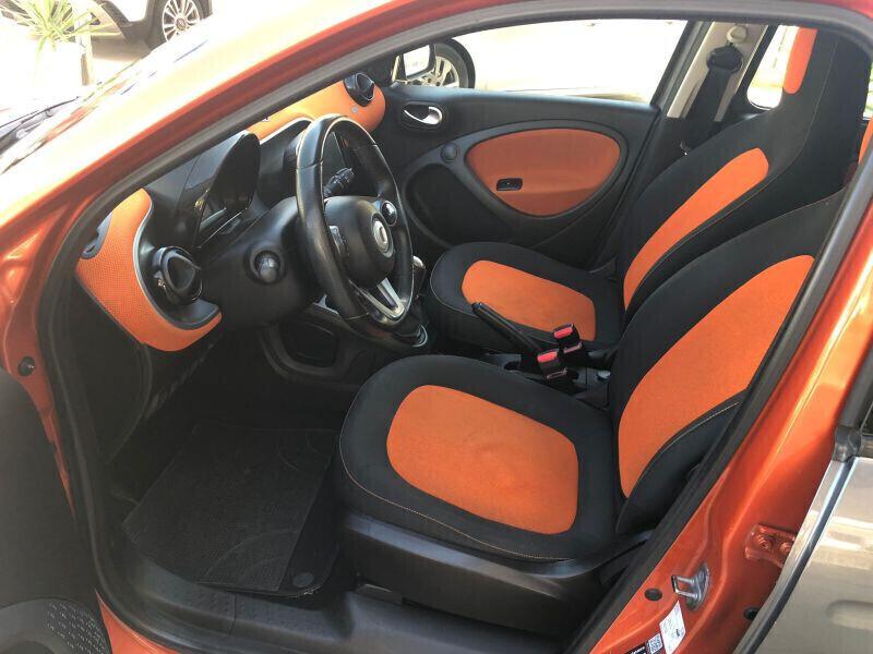 Smart ForFour 1.0 71cv anno 2015