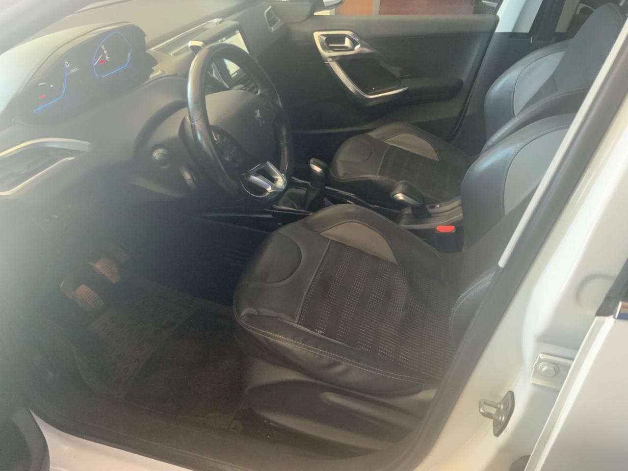 Peugeot 2008 BlueHDi 120 S&S Allure