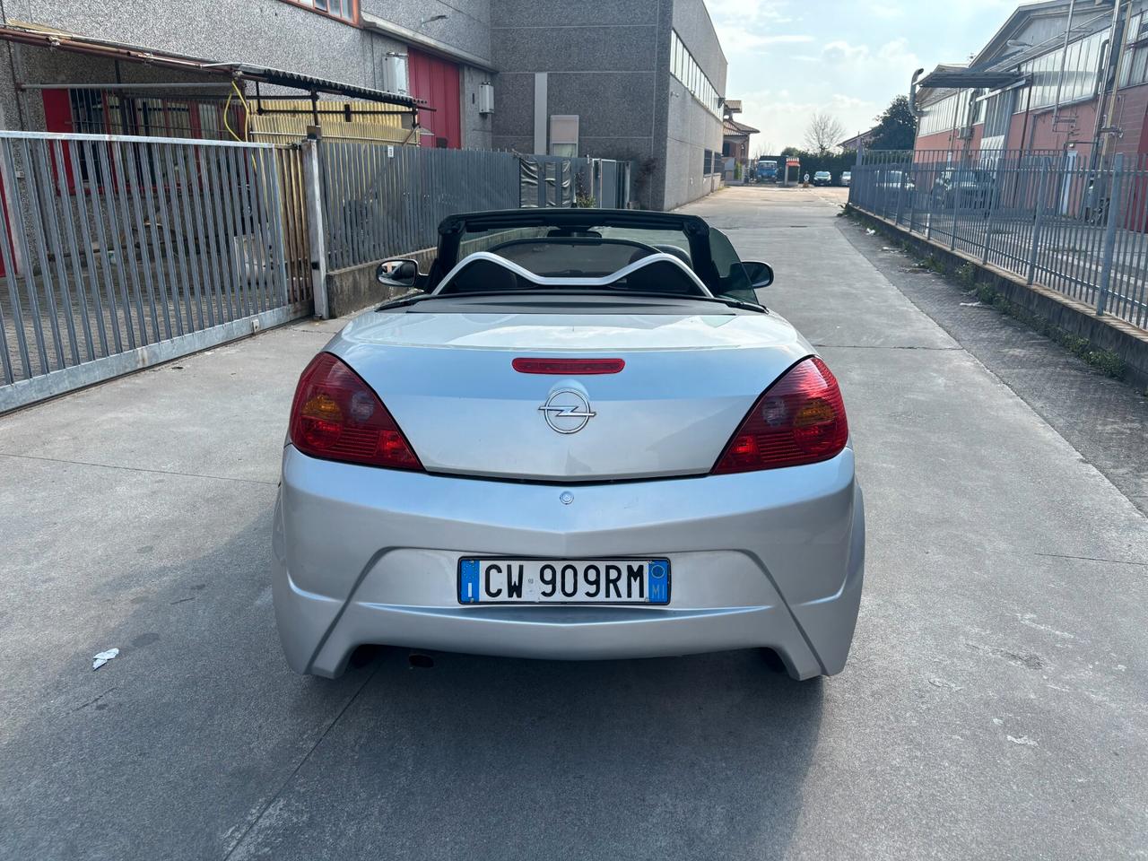 Opel Tigra TwinTop 1.4 16V Sport