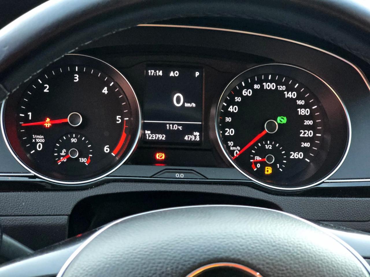 Volkswagen Passat 2.0 TDI DSG Comfortline Berlina