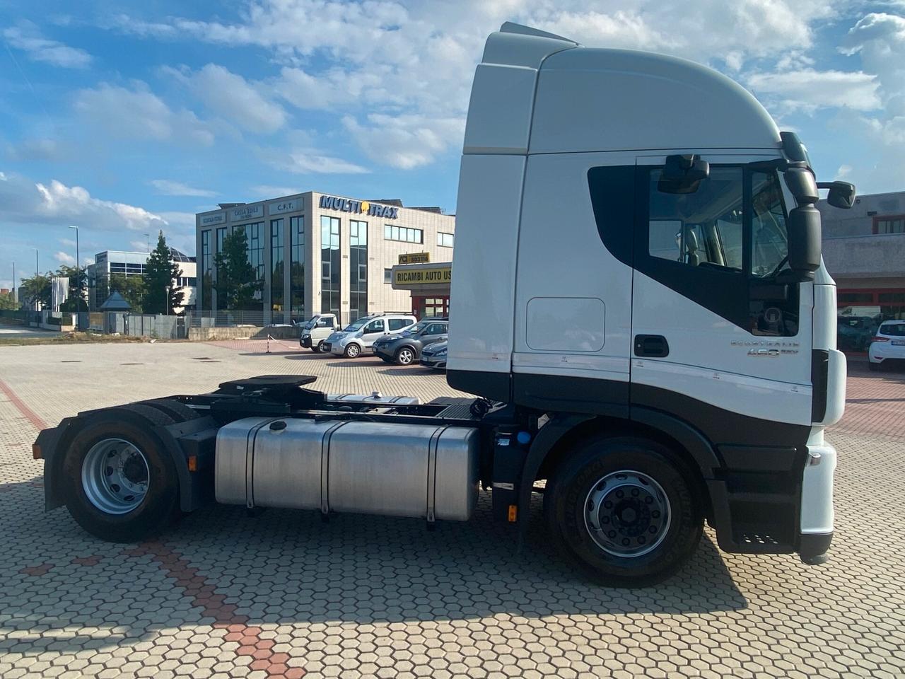 TRATTORE STRADALE IVECO ECOSTRALIS 460 EEV HI-WAY