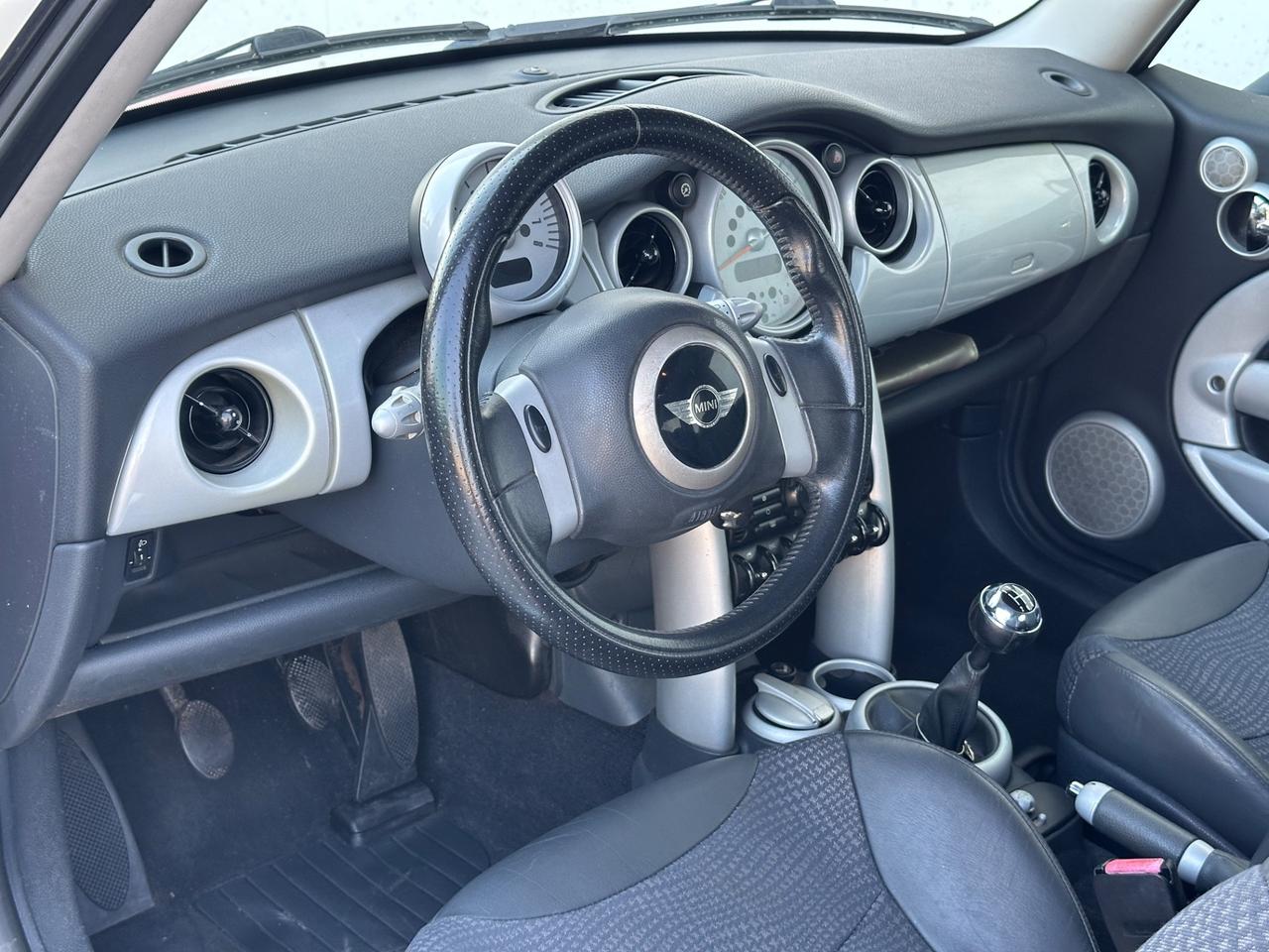 Mini 1.6 16V Cooper