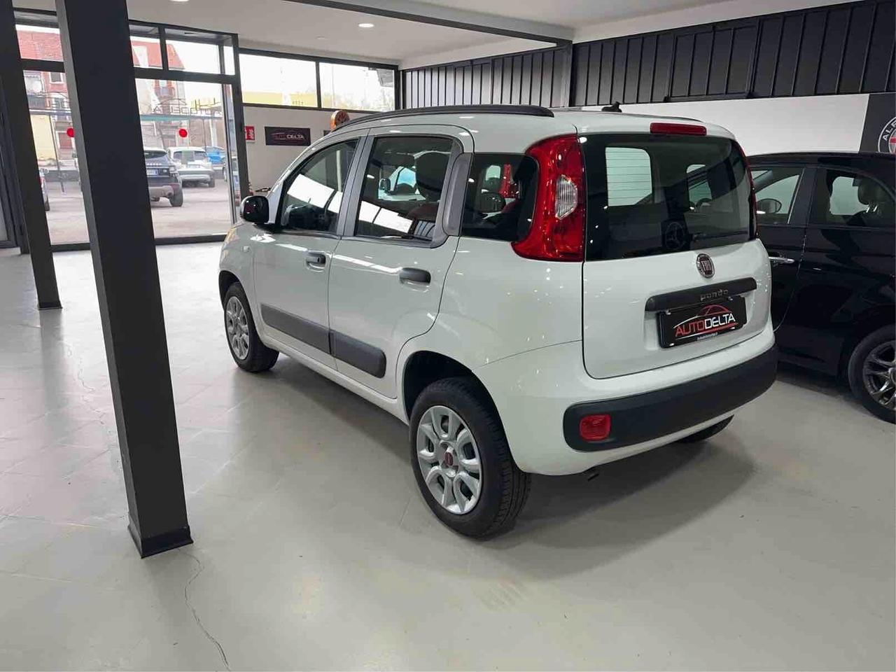 Fiat Panda 0.9 TwinAir Turbo Natural Power Lounge