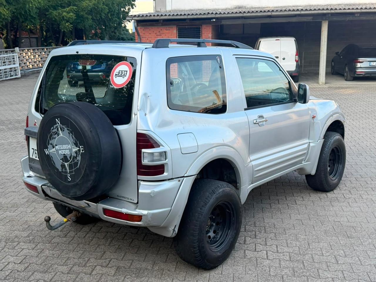 Mitsubishi Pajero 3.2 16V DI-D 3p. GLX