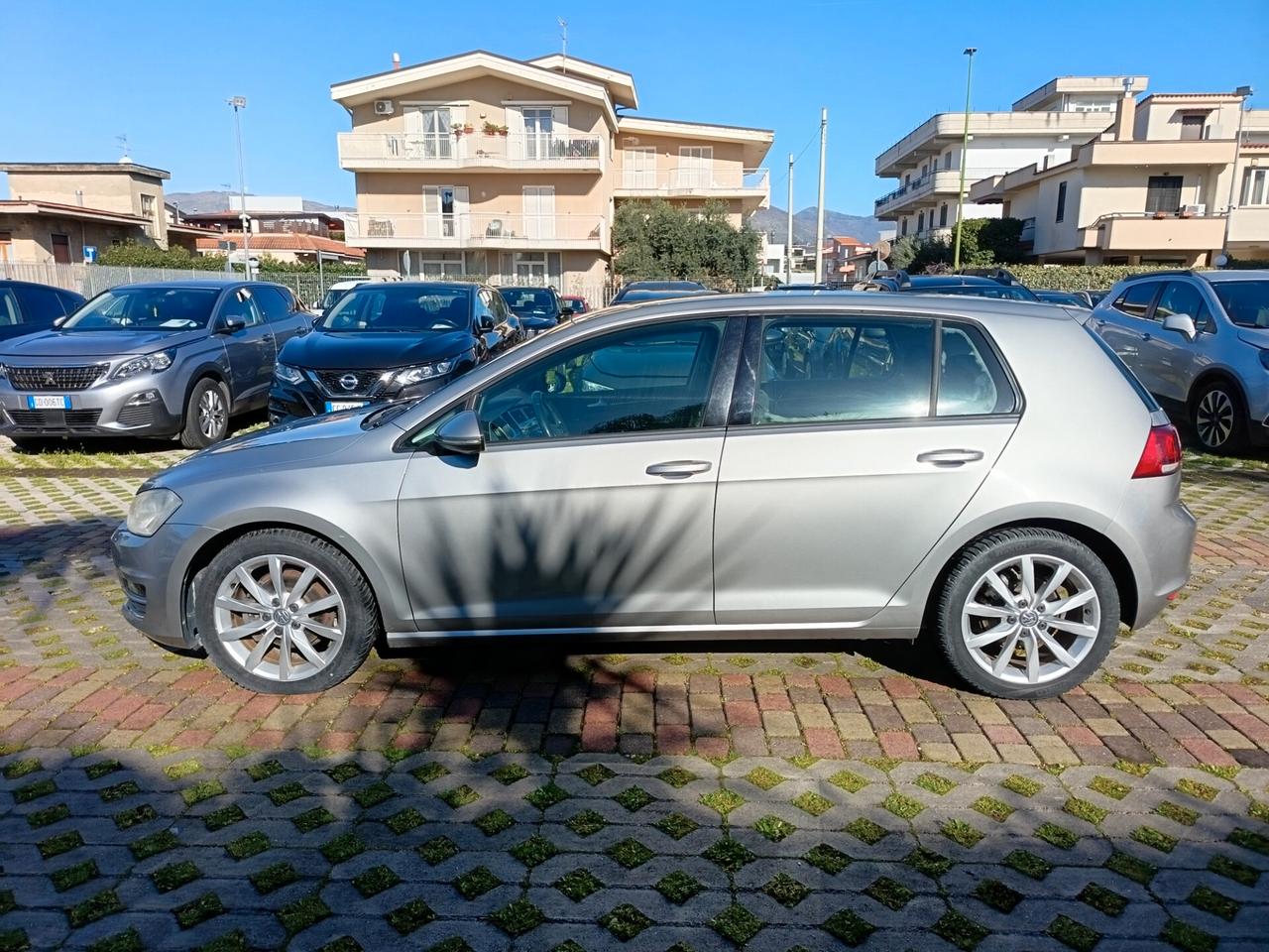 Volkswagen Golf 1.6 TDI DSG 5p. Highline BlueMotion Technology