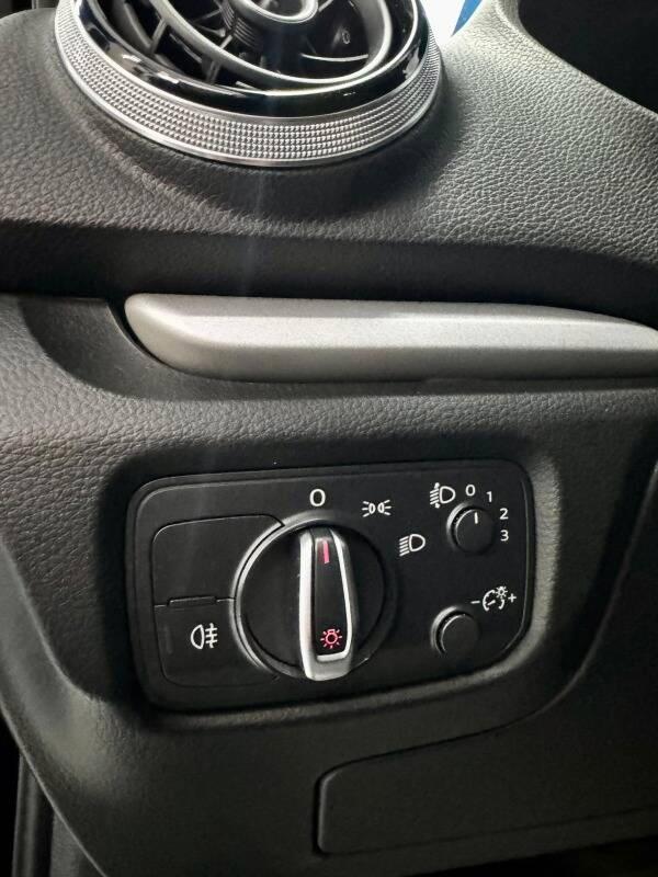 Audi A3 1.8 tfsi Attraction s-tronic E6