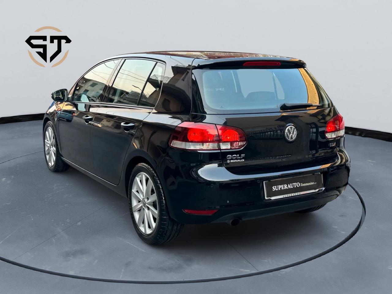 Volkswagen Golf 1.6 TDI DSG Highline