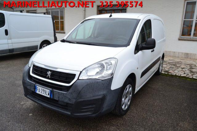 PEUGEOT Partner BlueHDi 100CV FURGONE 3 POSTI NON C'E' IVA DA AGG.