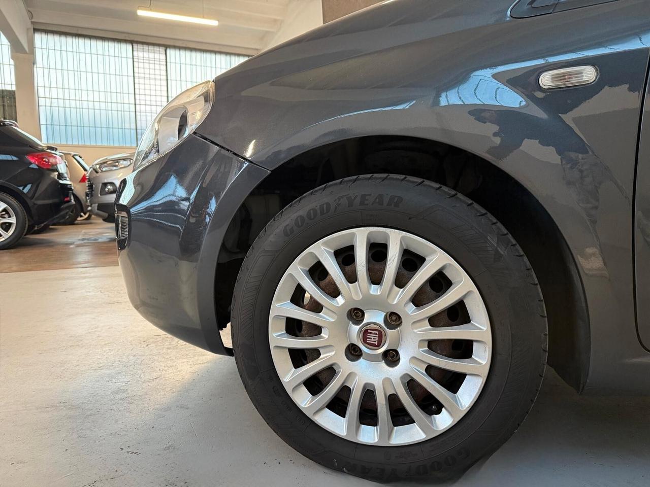 Fiat Punto 1.4 8V 5 porte GPL