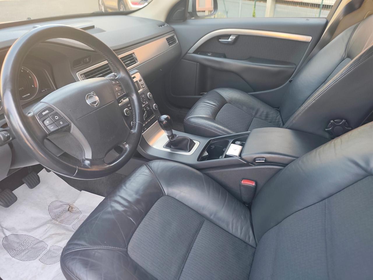 Volvo V70 2.4 D5 frizione volano nuove