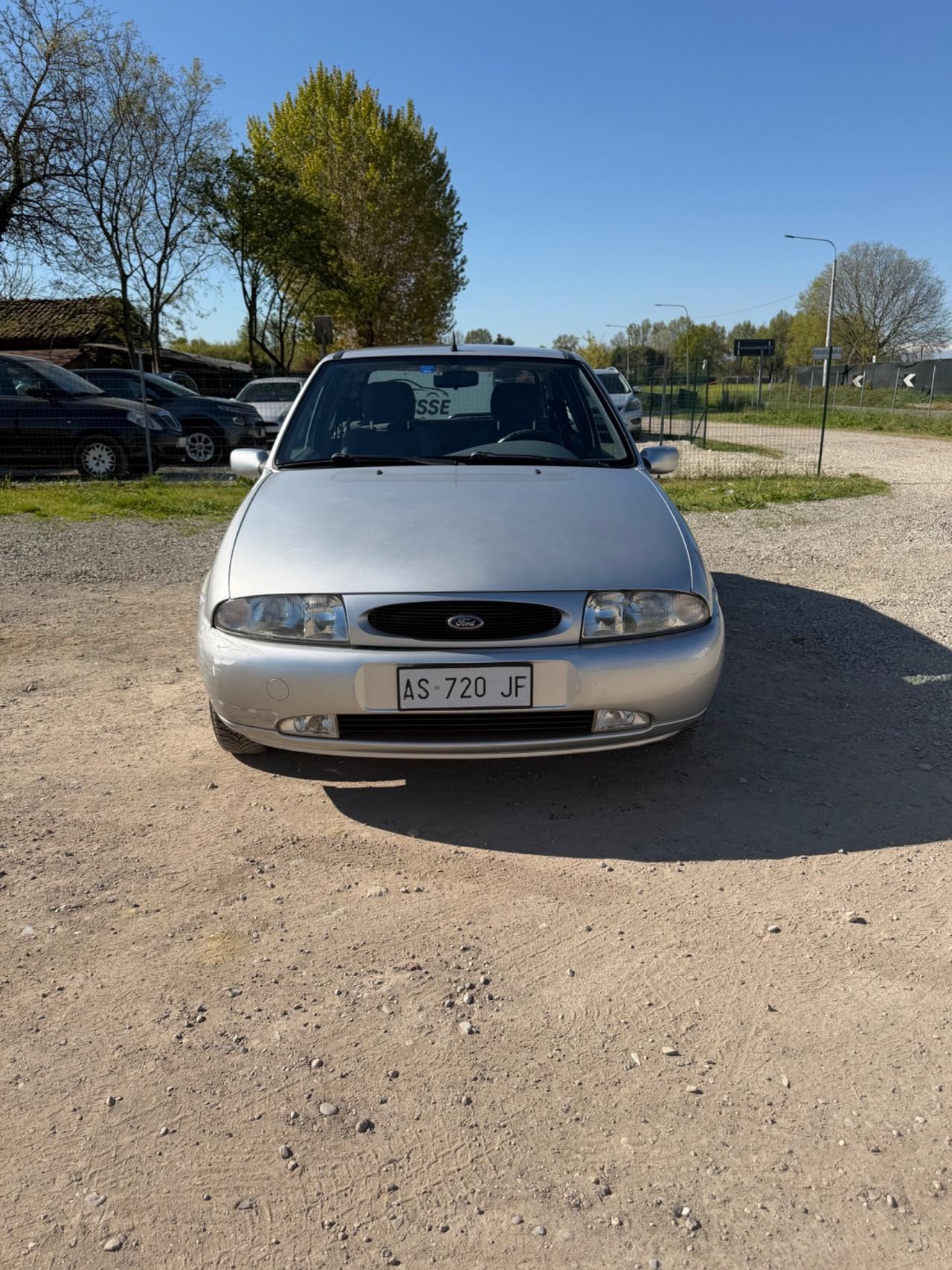 Ford Fiesta 1.2i 16V