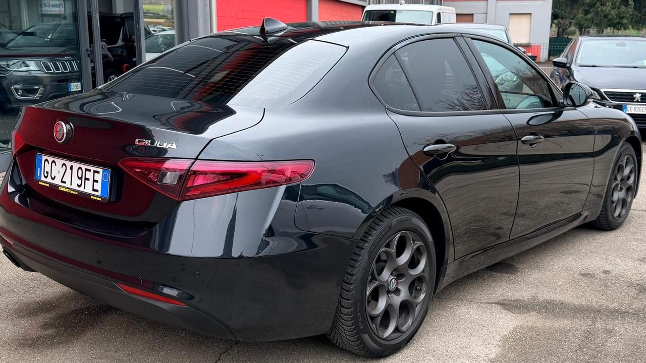 Alfa Romeo Giulia 2.2 Turbodiesel 160 CV AT8 Sprint