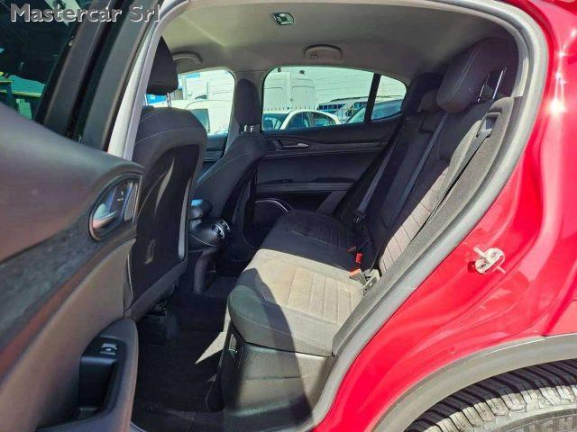 ALFA ROMEO Stelvio Stelvio 2.2 t Sport Tech rwd 160cv auto - FY068PJ