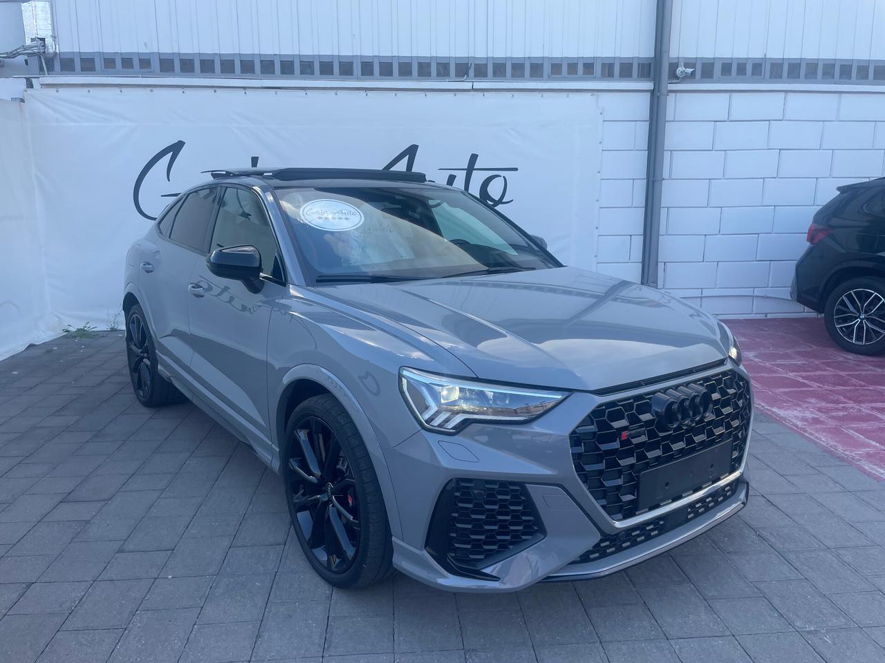 Audi Q3 RS SPB quattro S tronic 294 KW
