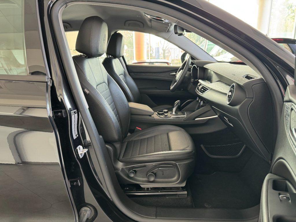 ALFA ROMEO Stelvio 2.0 Turbo 200cv AT8 Q4 Executive Active Suspension
