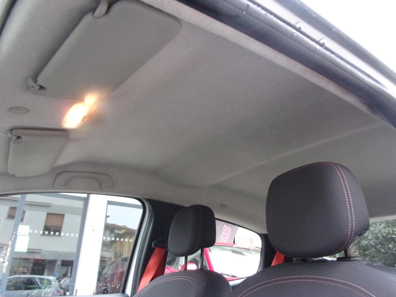 Renault Twingo 1.6 16V RS Light