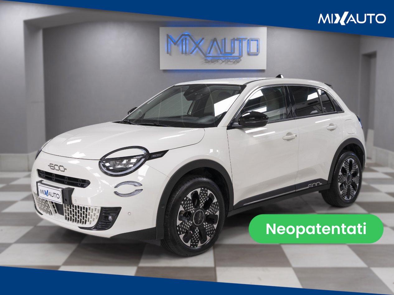 Fiat 600 1.2 Hybrid La Prima 110CV Auto