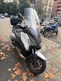 Yamaha X-Max 400 full