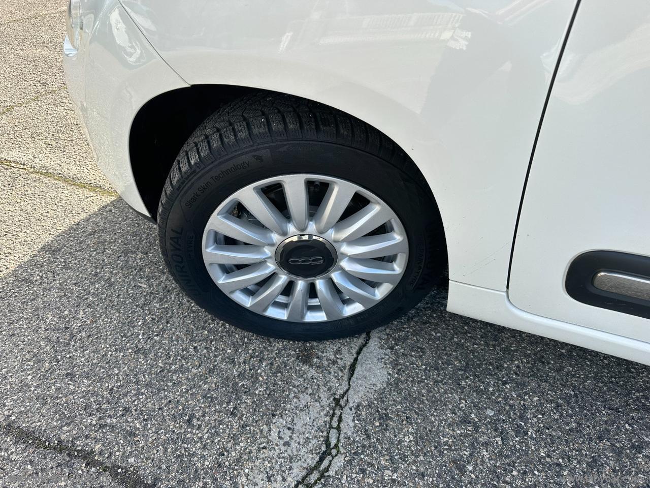 FIAT 500L Living 1.6 MJT 105 CV Lounge