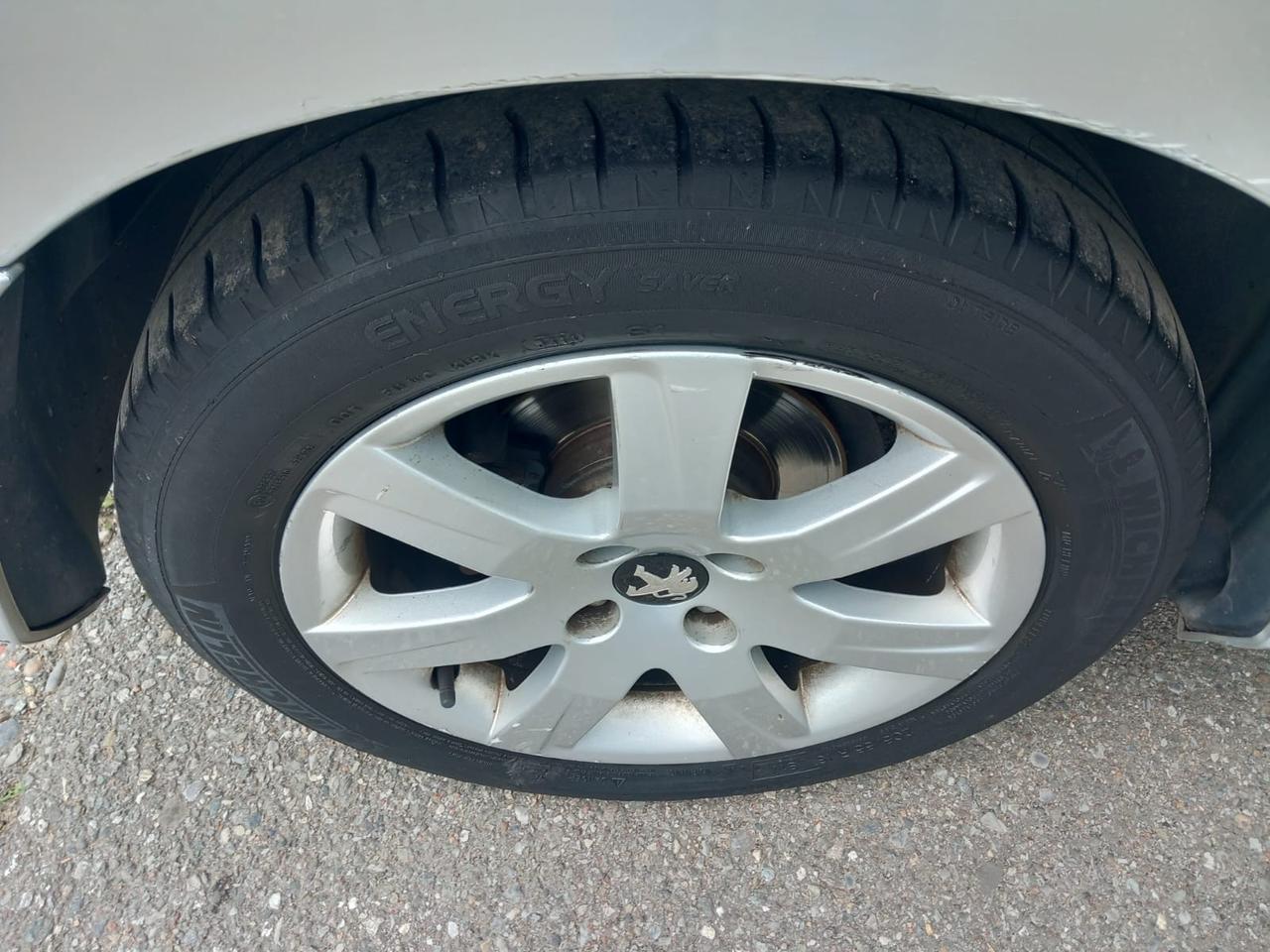 Peugeot 308 1.6 8V e-HDi 112CV Stop&Start SW Access