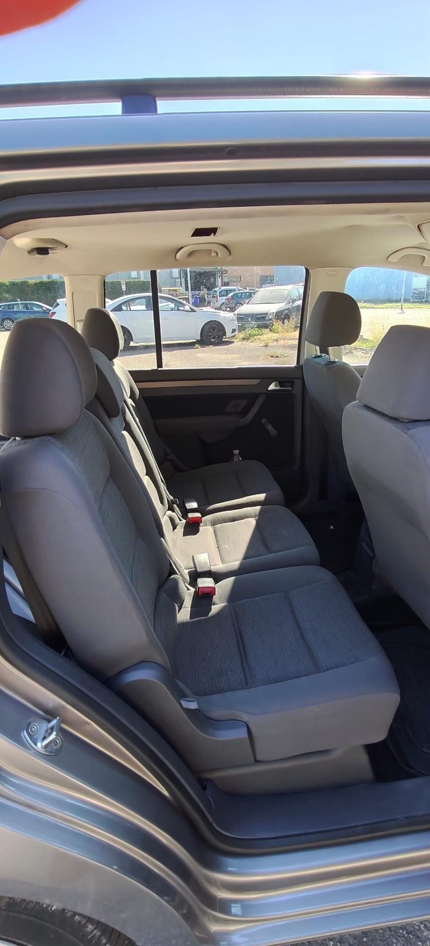 Volkswagen Touran 2.0 Conceptline Ecofuel
