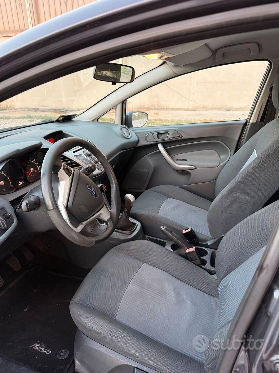 Ford Fiesta 1.4 Diesel - Ideale per neopatentati