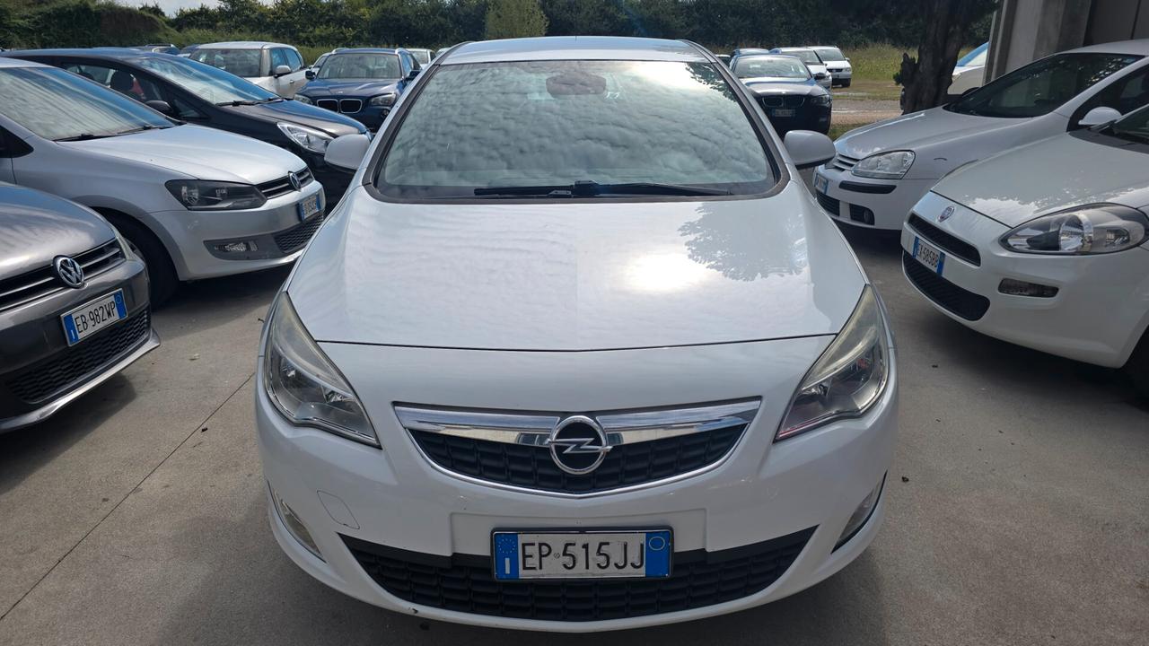 Opel Astra 1.7 CDTI 110CV 5 porte cosmo unico proprietario